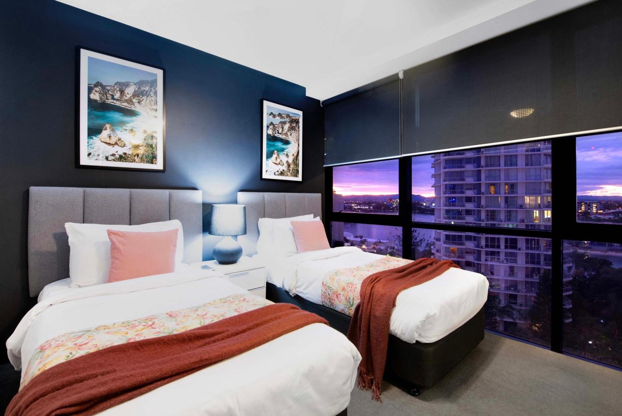 Circle On Cavill - Self Contained & Privately Managed Apartments - Wow Stay غولد كوست المظهر الخارجي الصورة